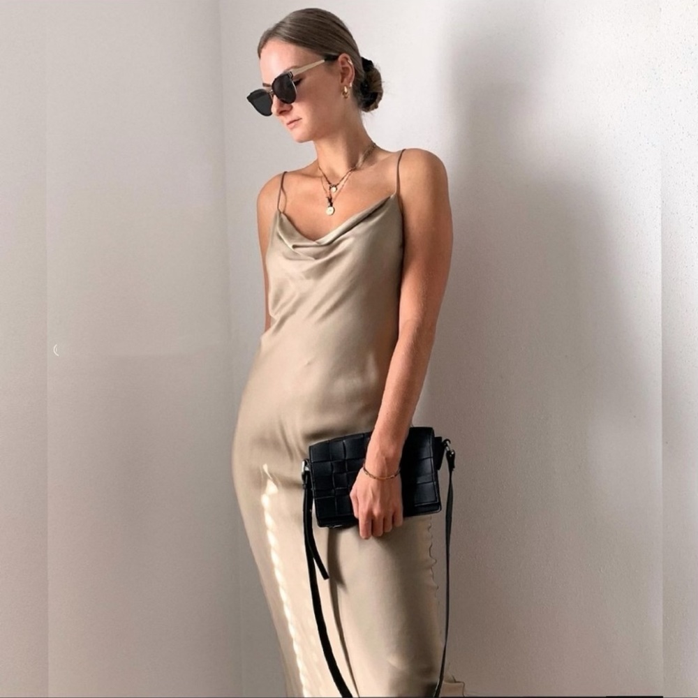 Mango draped dress bloggers fav - Picture 2 of 16